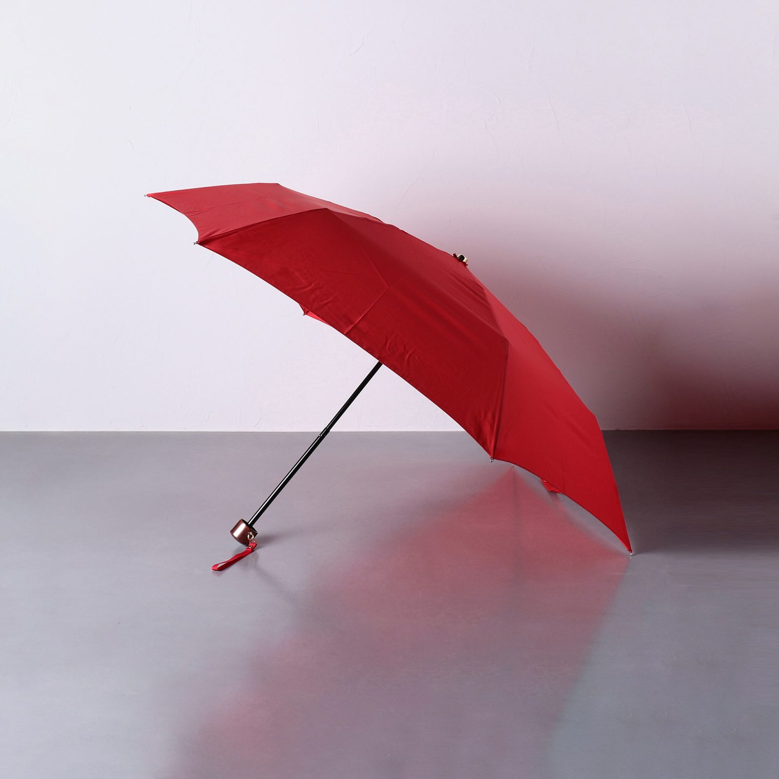 植村さん　傘