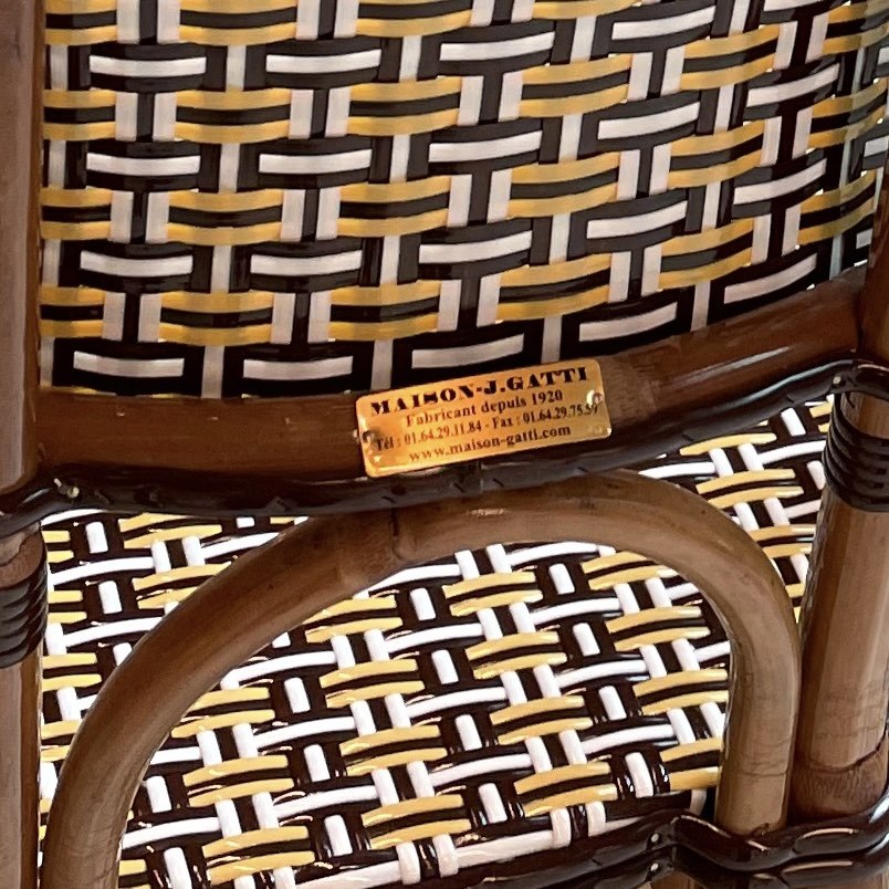 松永加奈のフランス便り57】「パリのカフェといえば」のアノ椅子の正体