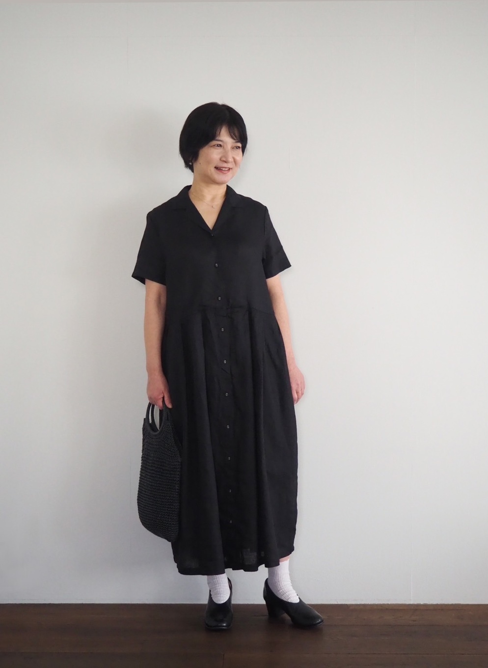 後藤由紀子さんのワンピース/黒