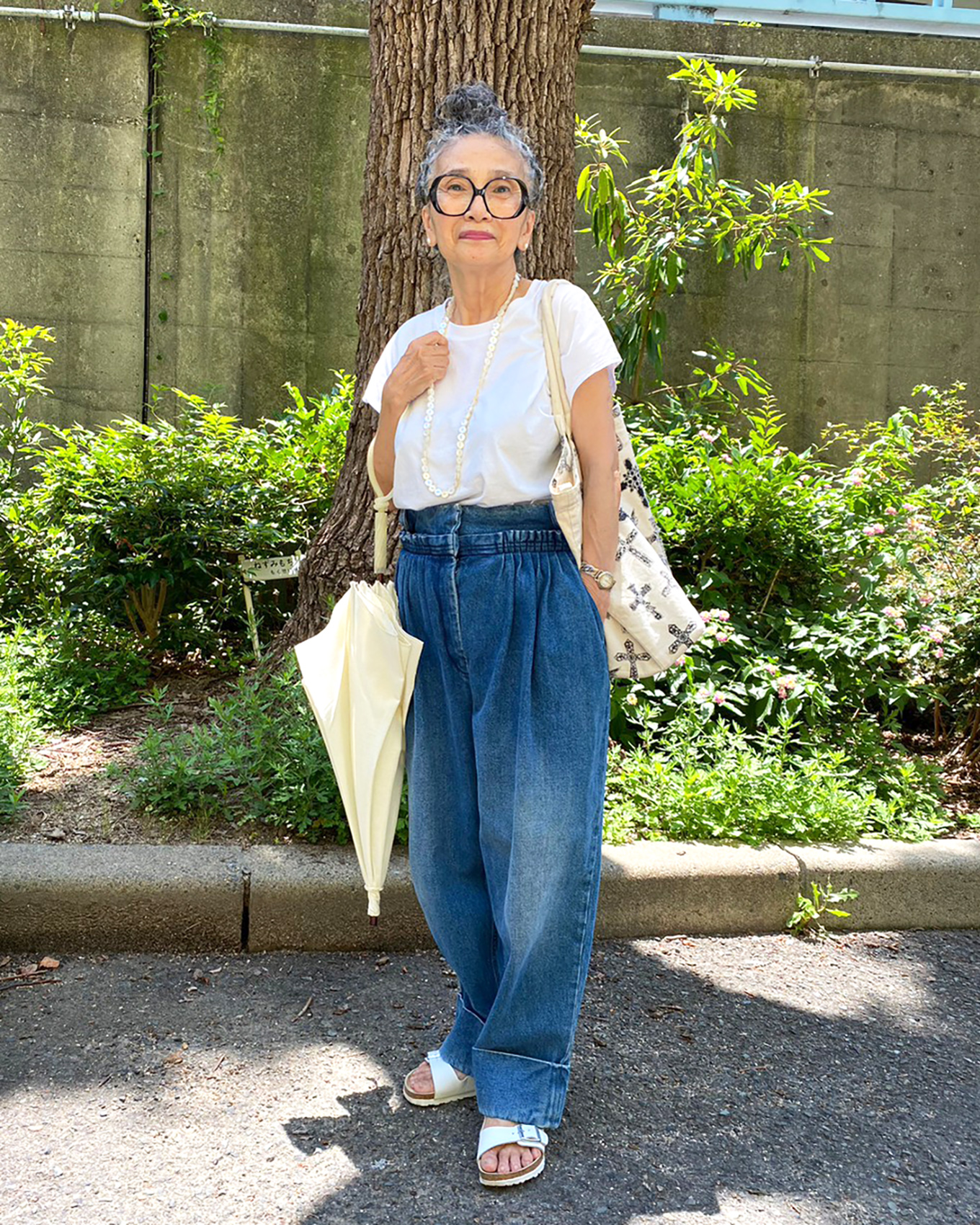 ボタンアーティスト片山優子さんのデニムスタイル