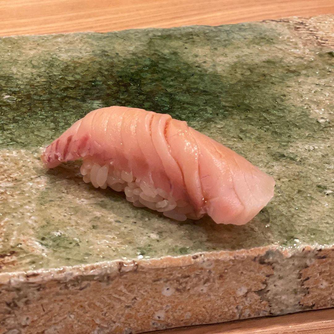 すし いわおの握り寿司