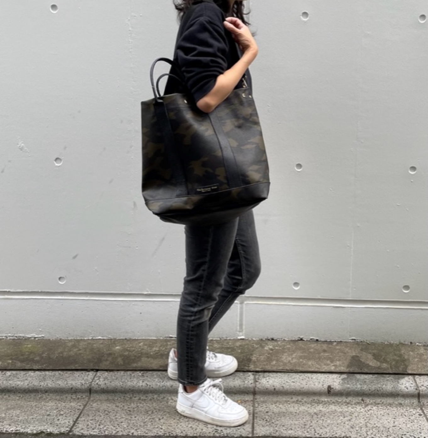 コンテナショップのカモフラトートバッグ肩掛け