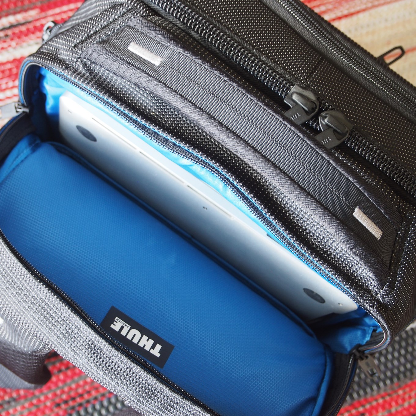 スーリーのバッグパック