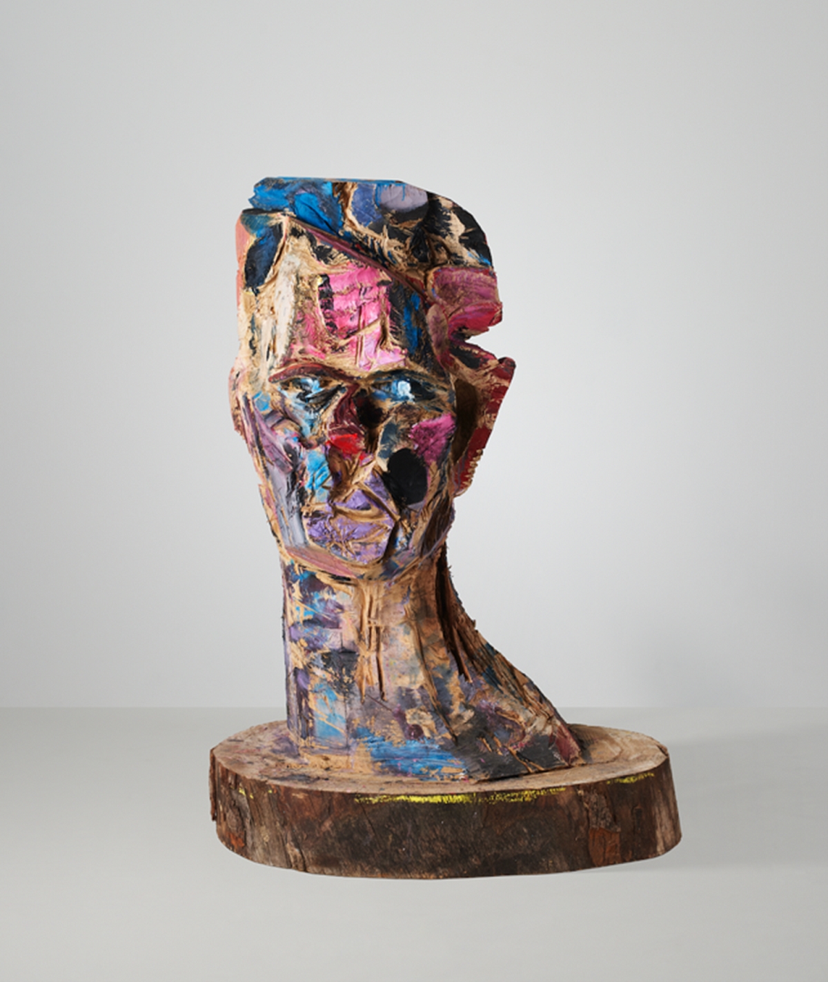 《A Head》, 2023, Wood and acrylic, 146.0×100.0×80.0cm ©IDA Studio Inc.