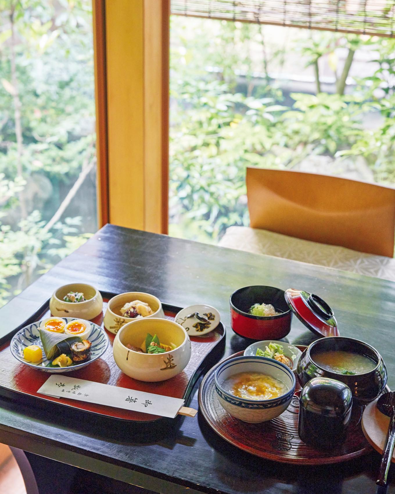 京都 南禅寺畔 瓢亭 別館 朝粥(アイキャッチ)