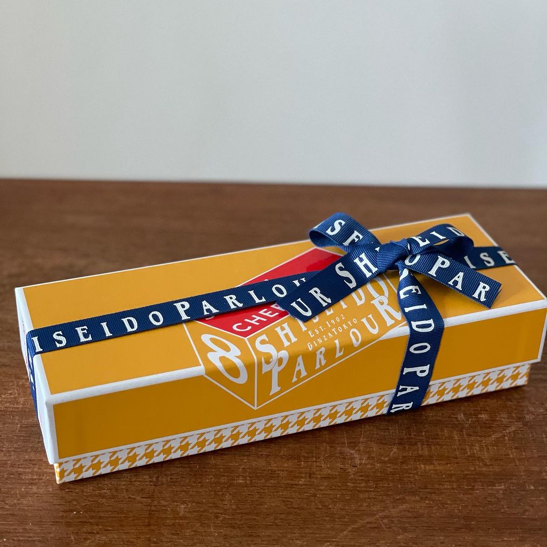 資生堂パーラー銀座本店のみで購入できるクッキー缶 外箱