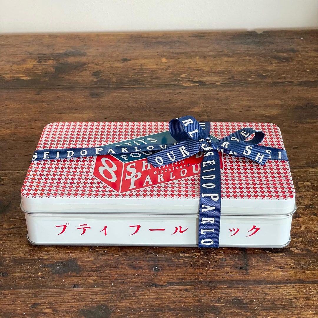 資生堂パーラー銀座本店のみで購入できるクッキー缶