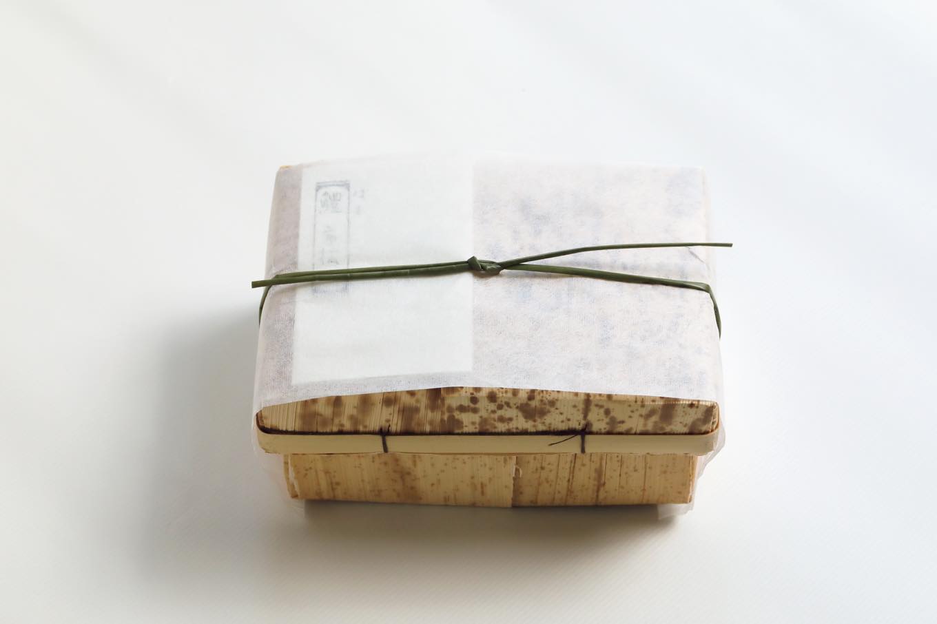 白 HAKUの季節のお弁当(鱧 市松)