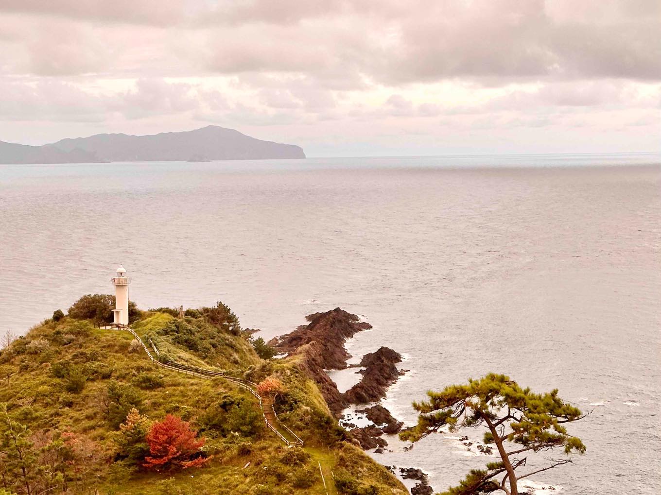 島後の那久岬