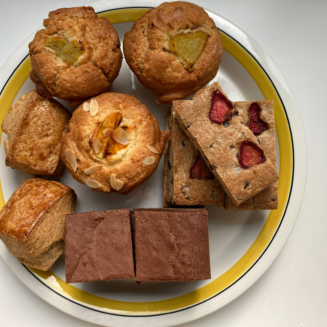 kb'bakeの焼き菓子