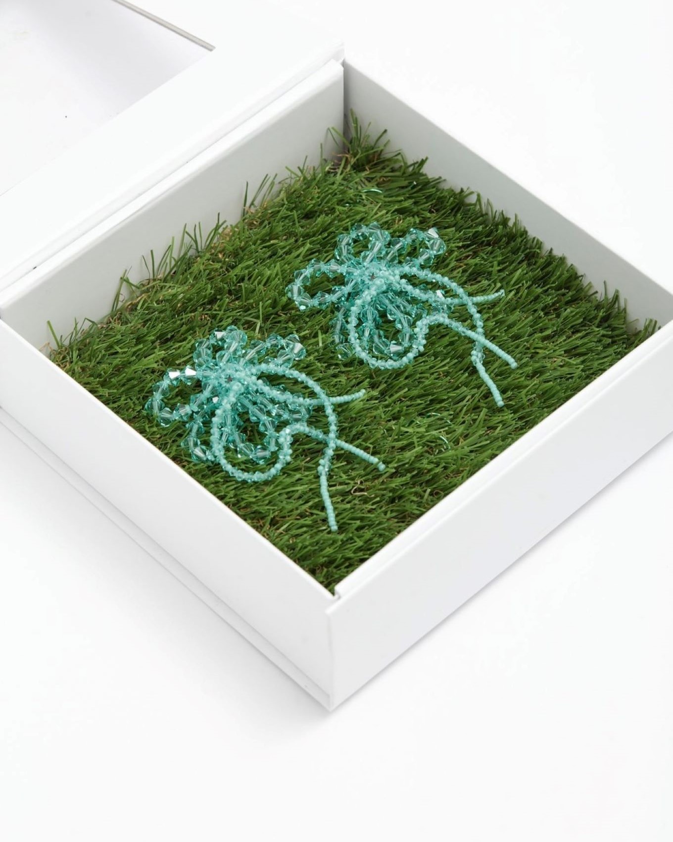 Hélena Thulin ピアス