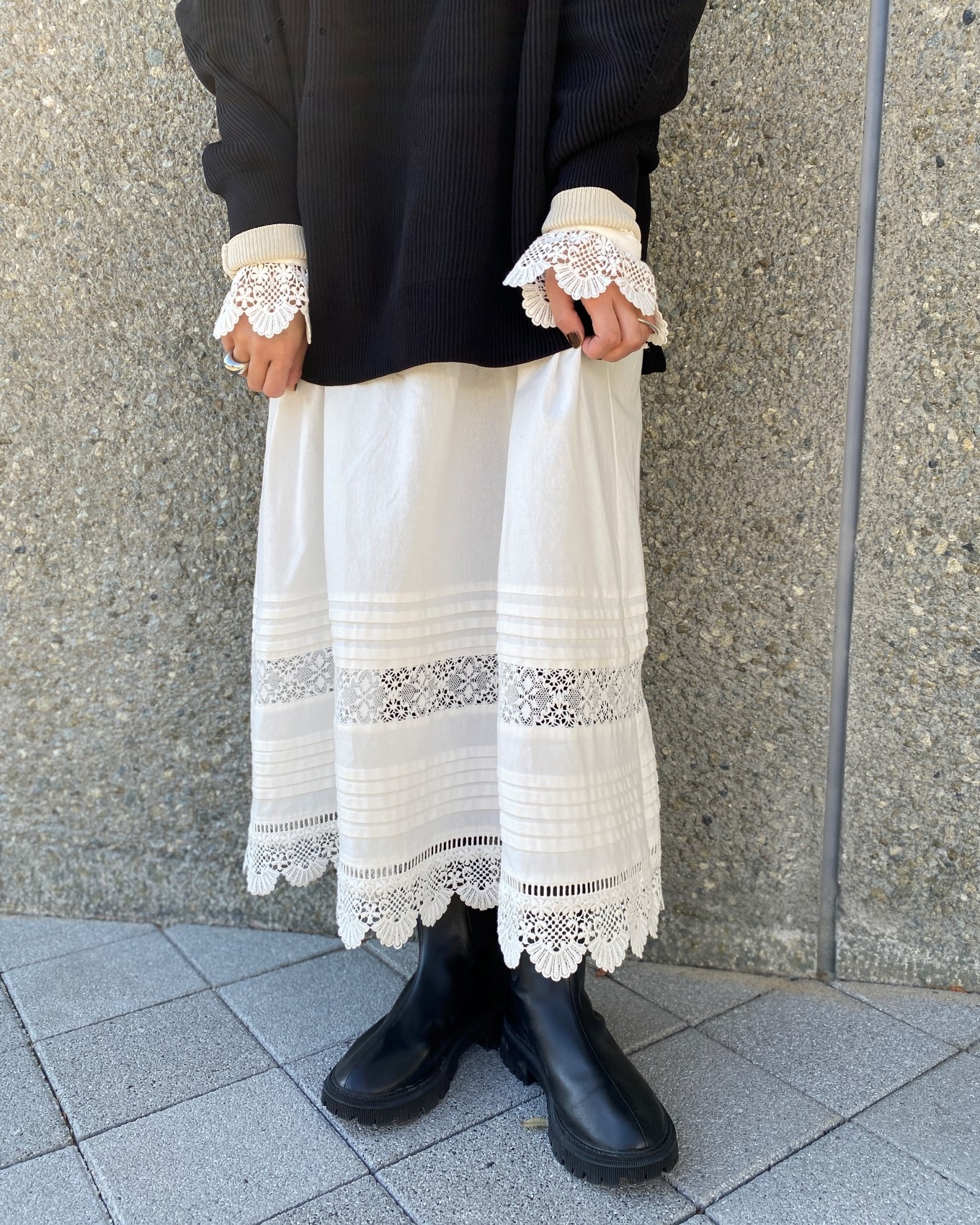 一軍服 フェリシモの柏木花菜子さん ワンピース寄り