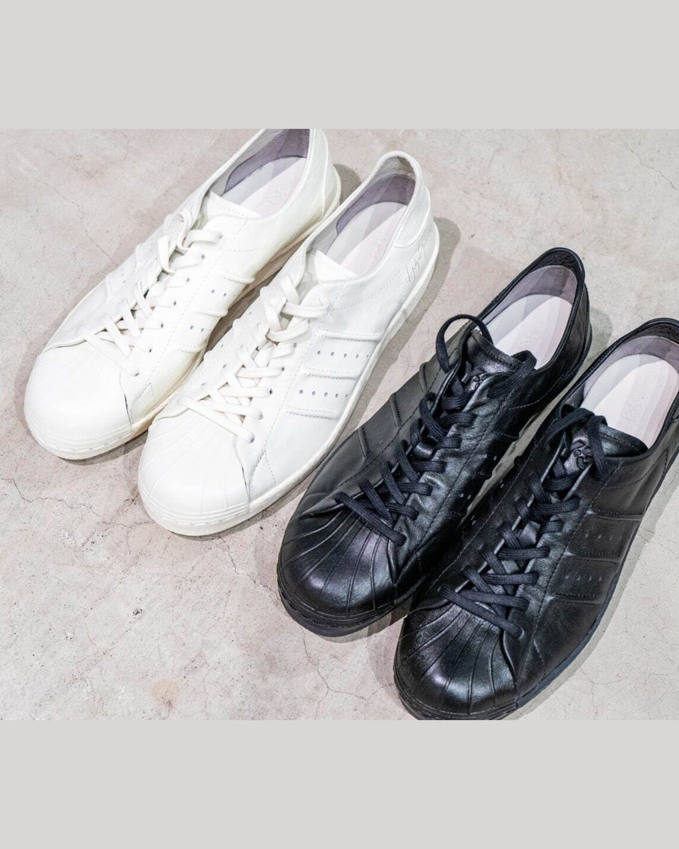 上品な質感が魅力的。『Y-3』から艶やかなレザー仕立ての〈スーパー 