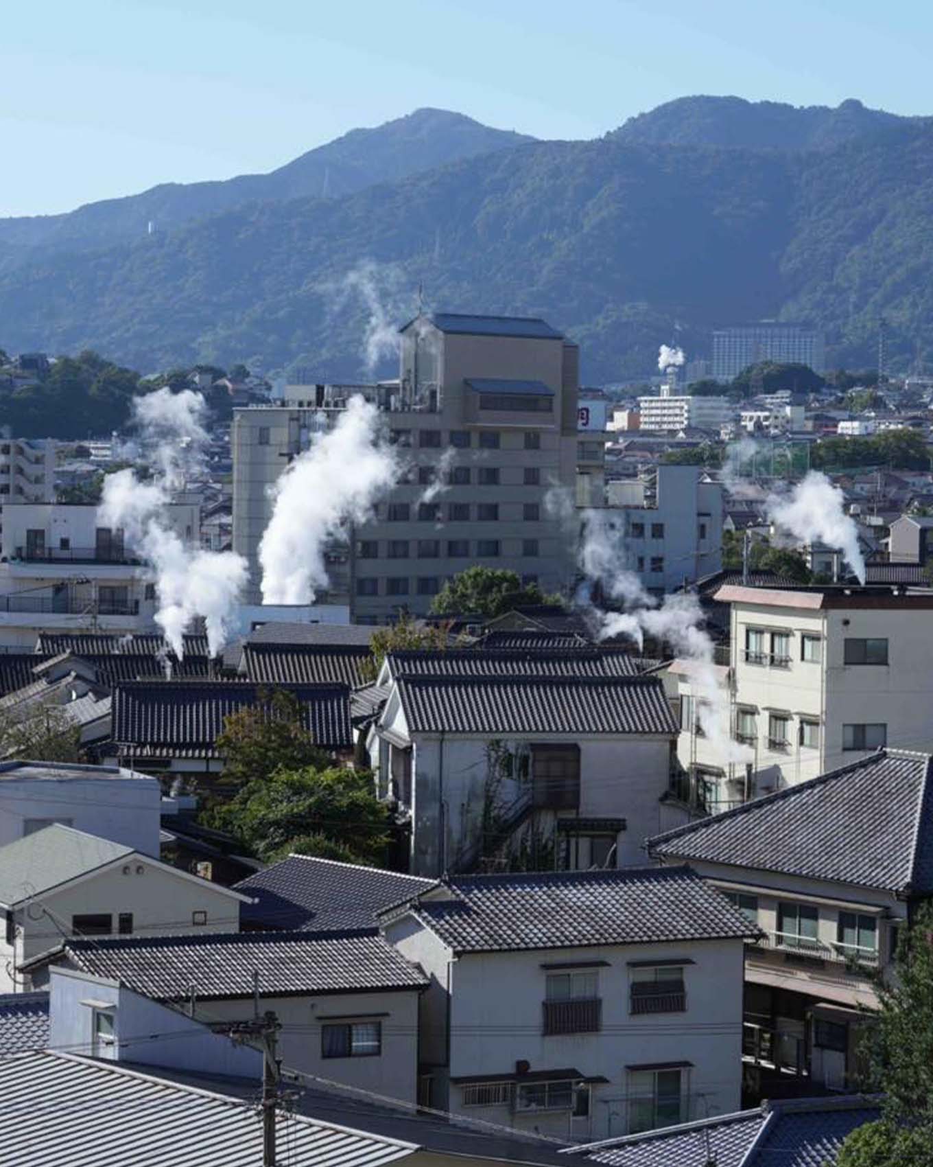 「おんせん県おおいた」の代表！レトロモダンな別府温泉で過ごす、…