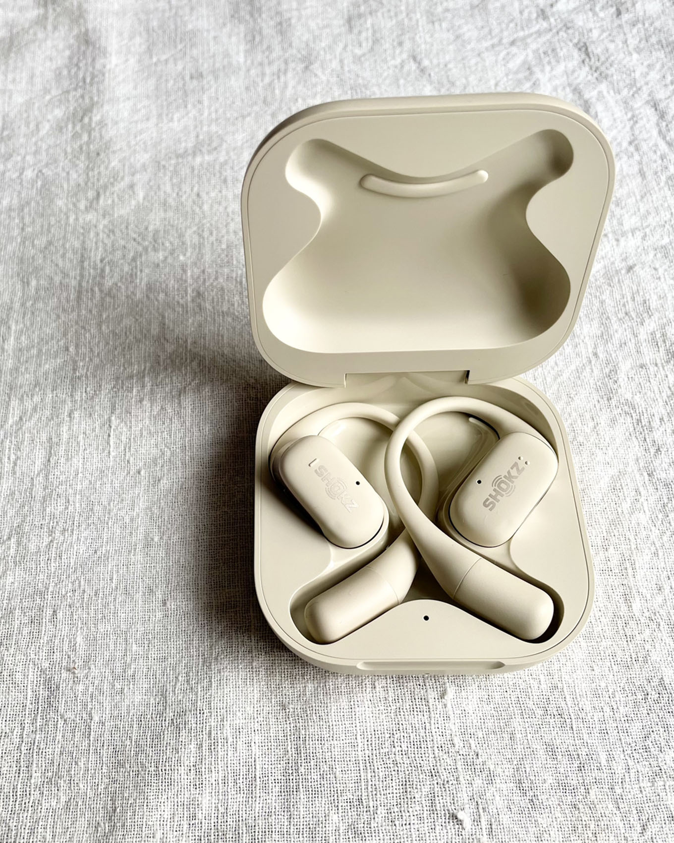 後藤由紀子さん Shokzのイヤホン