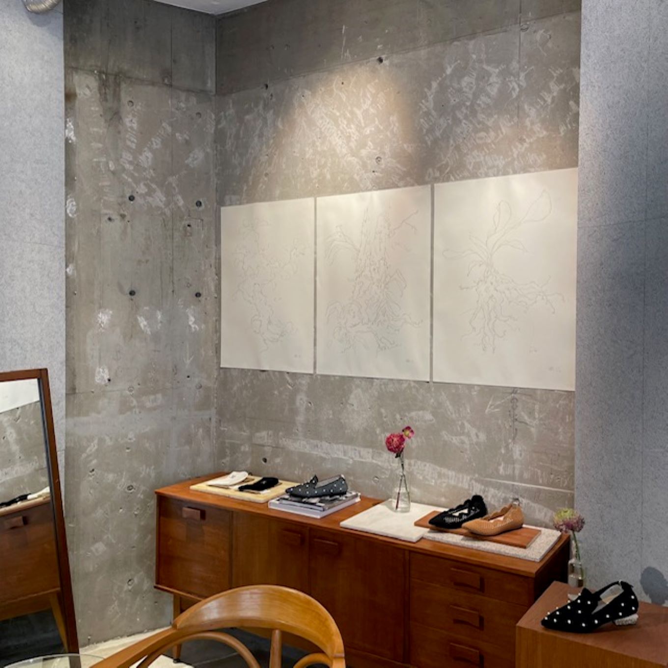 オッフェン代官山店のリノベ店内