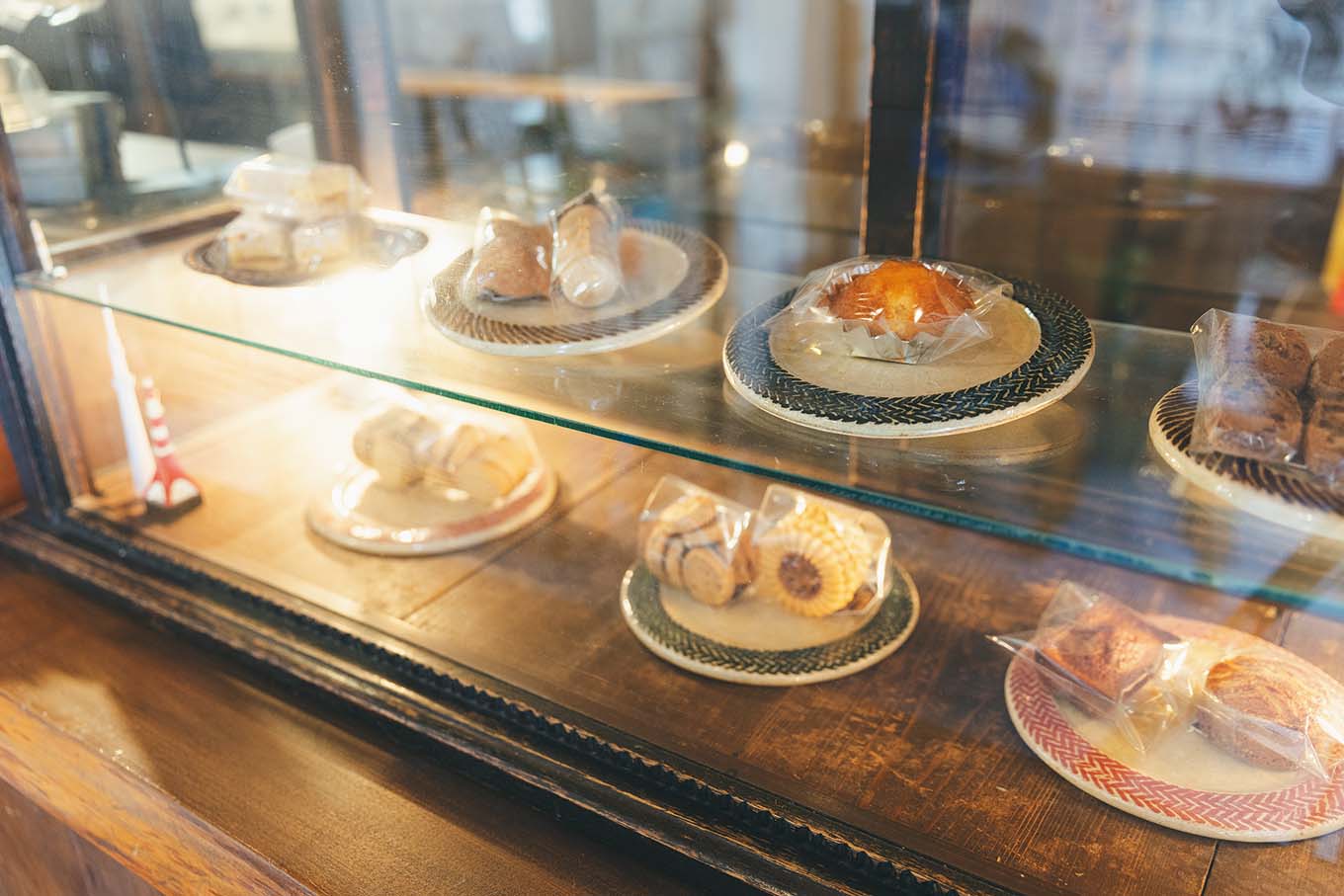 菓子工房ルスルス ショーウィンドウ