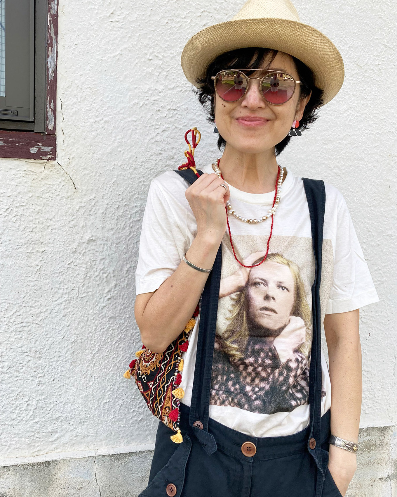 『ポールスミス』のデヴィッド・ボウイTシャツを主役にしたコーディネート