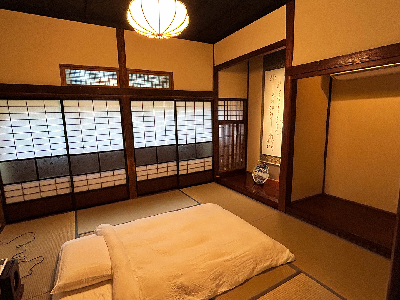 新潟県妙高市の古民家宿『MAHORA西野谷』の寝室