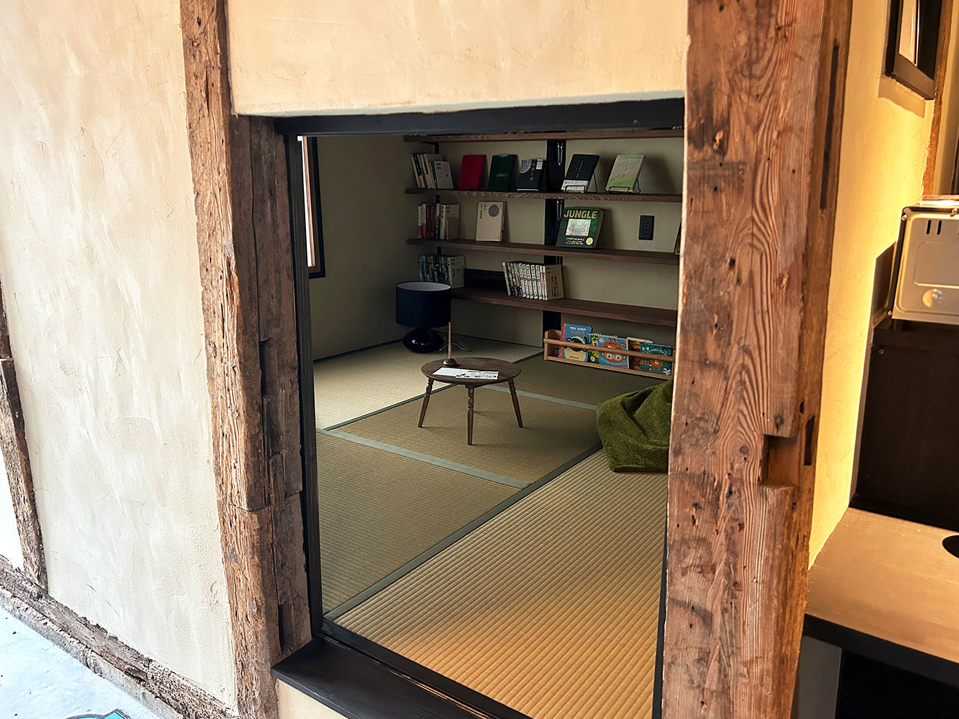 新潟県妙高市の古民家宿『MAHORA西野谷』