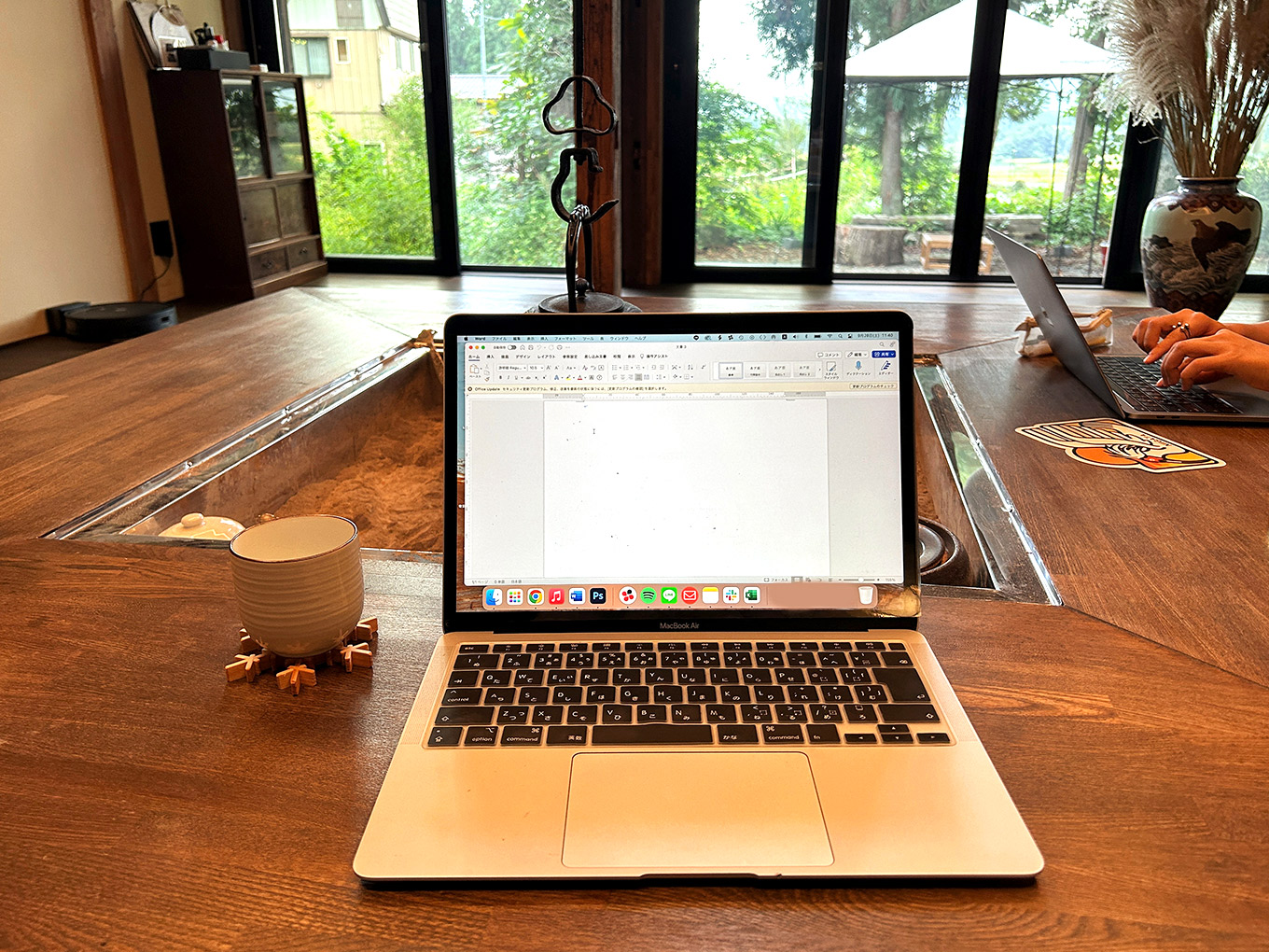 新潟県妙高市の古民家宿『MAHORA西野谷』でワーケーション