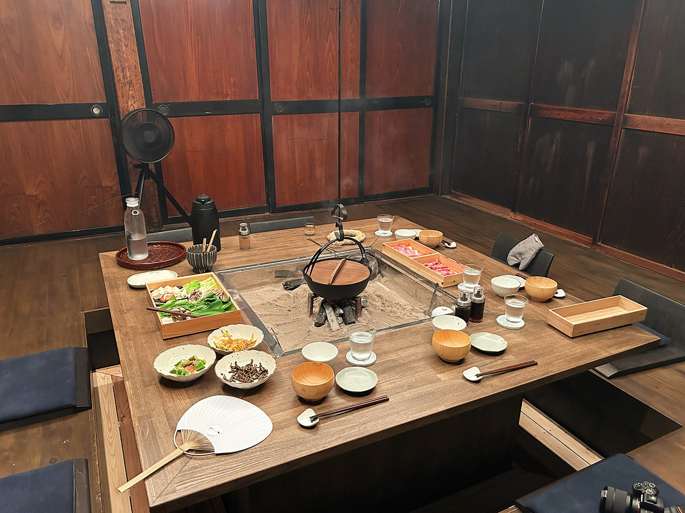 新潟県妙高市の古民家宿『MAHORA西野谷』のしゃぶしゃぶ