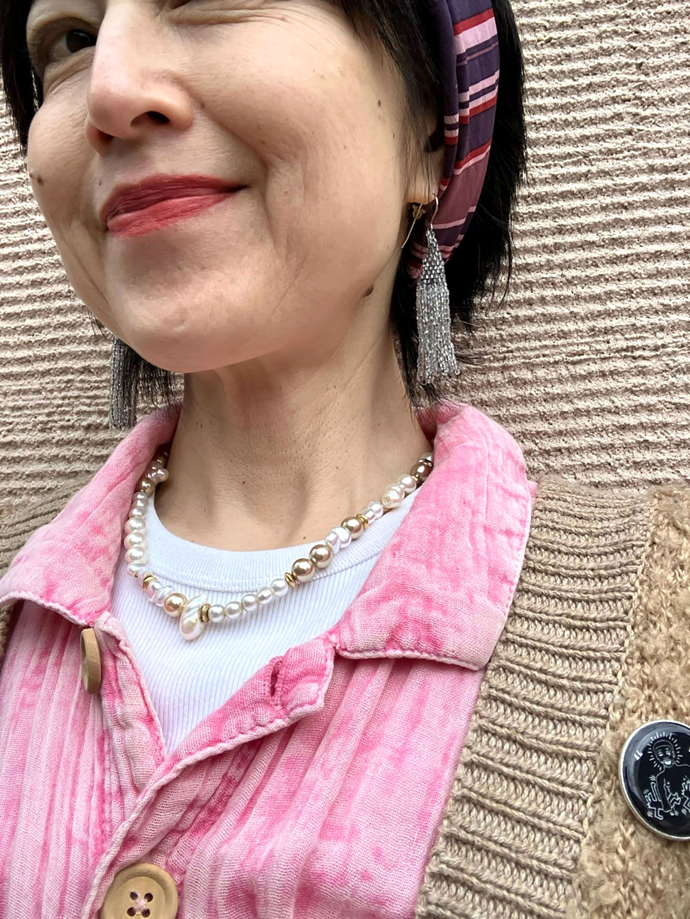 50代の元アイドル藍田美豊さん春先のカラーコーディネート