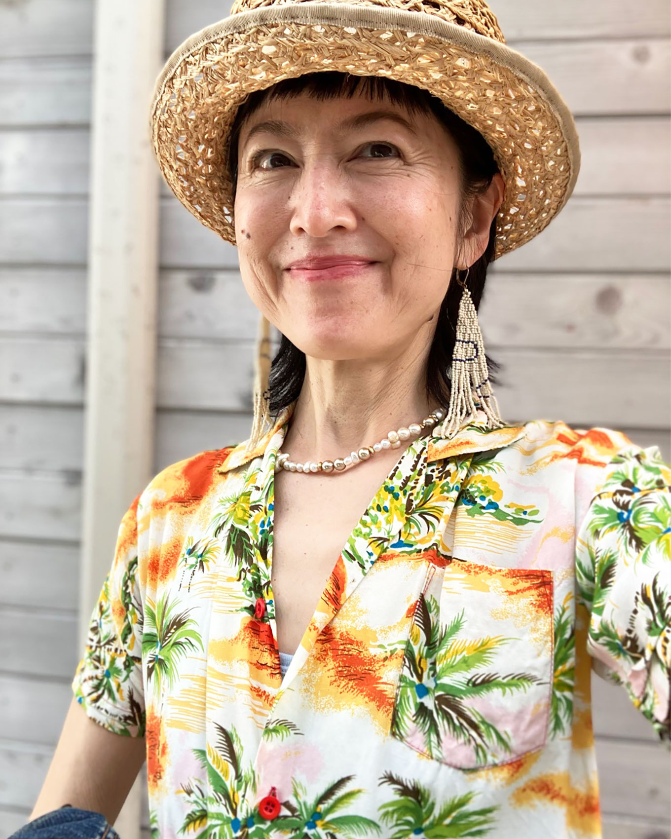 50代のアロハシャツのコーディネート
