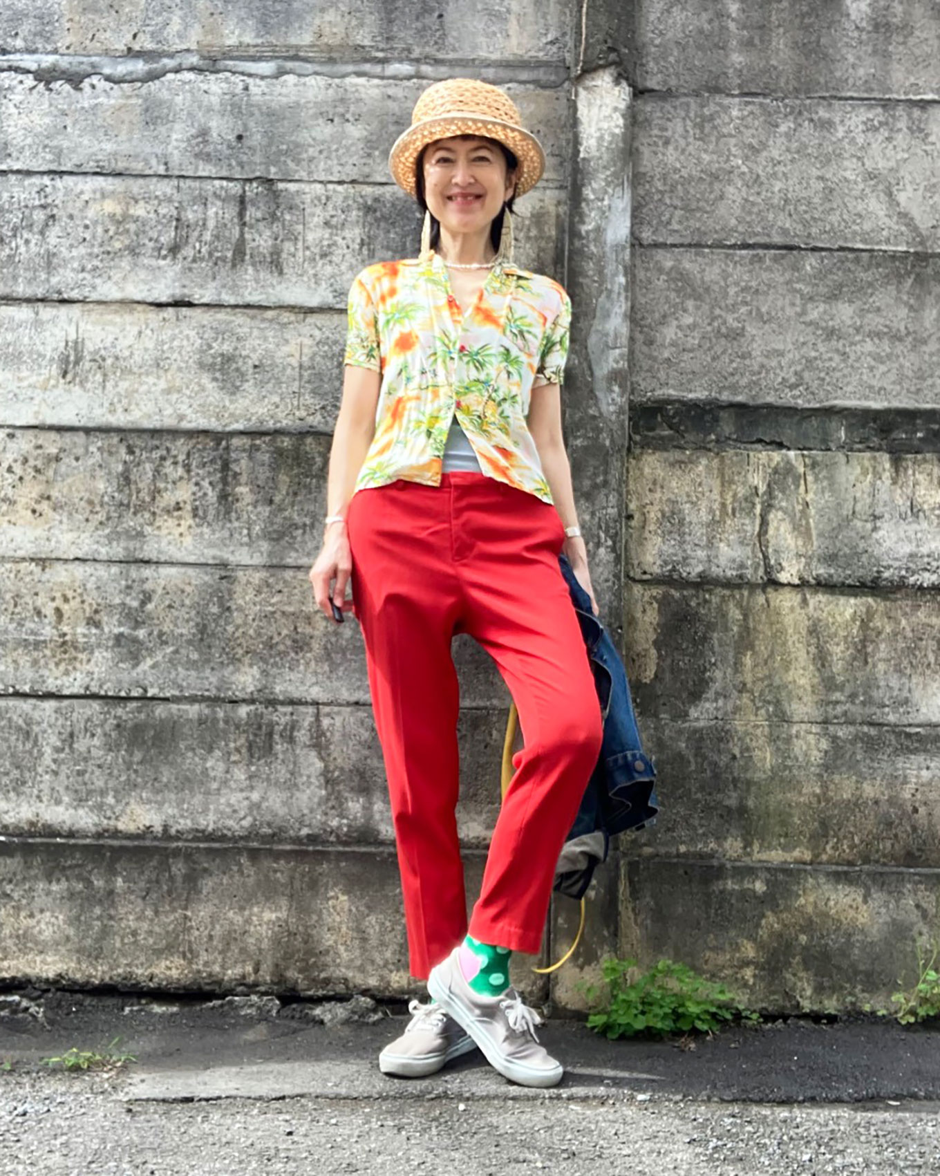 50代のアロハシャツのコーディネート