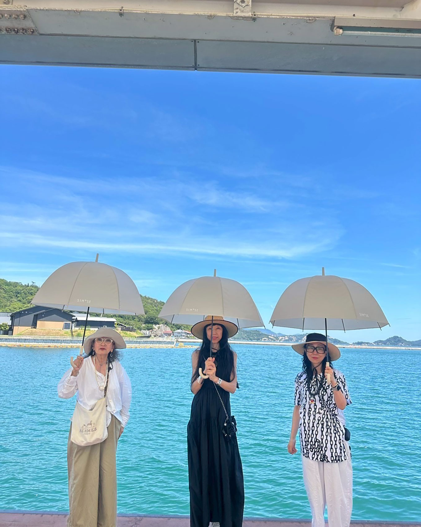 直島のフェリー港