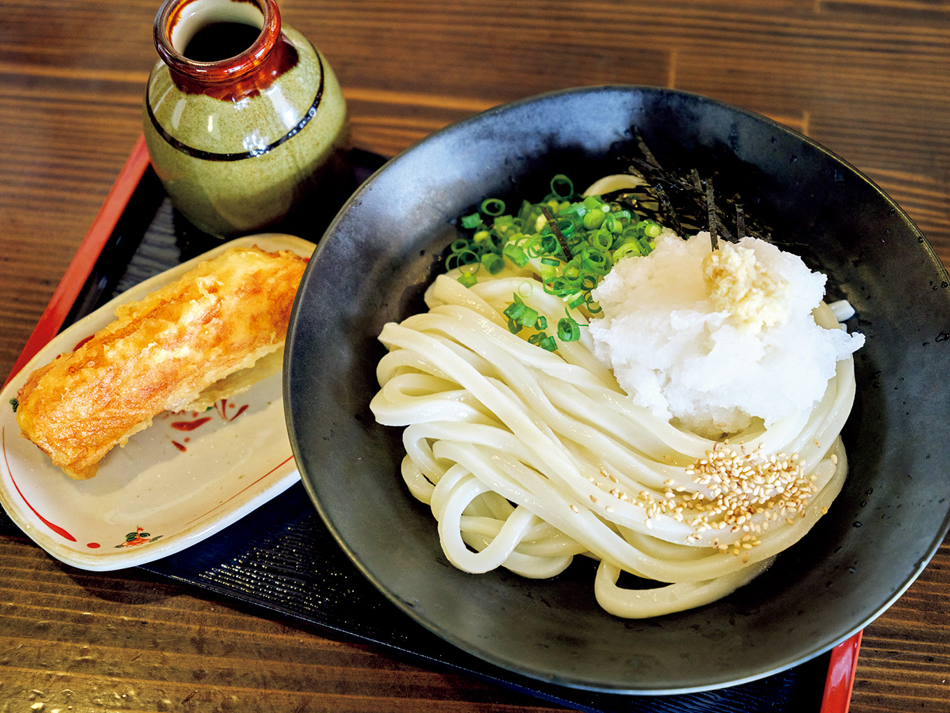 高地市街地のうどん専門店