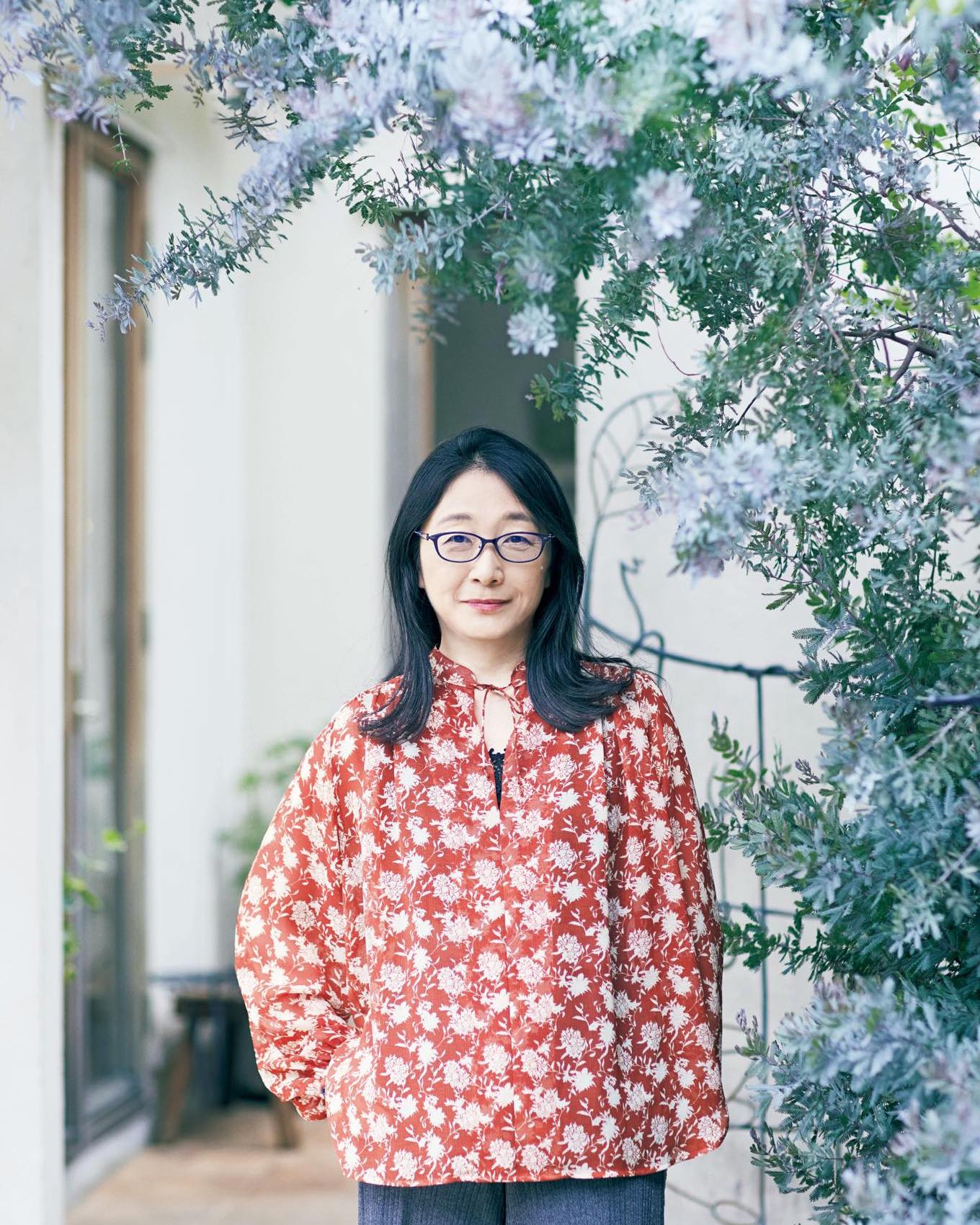 鴻巣友季子さん
