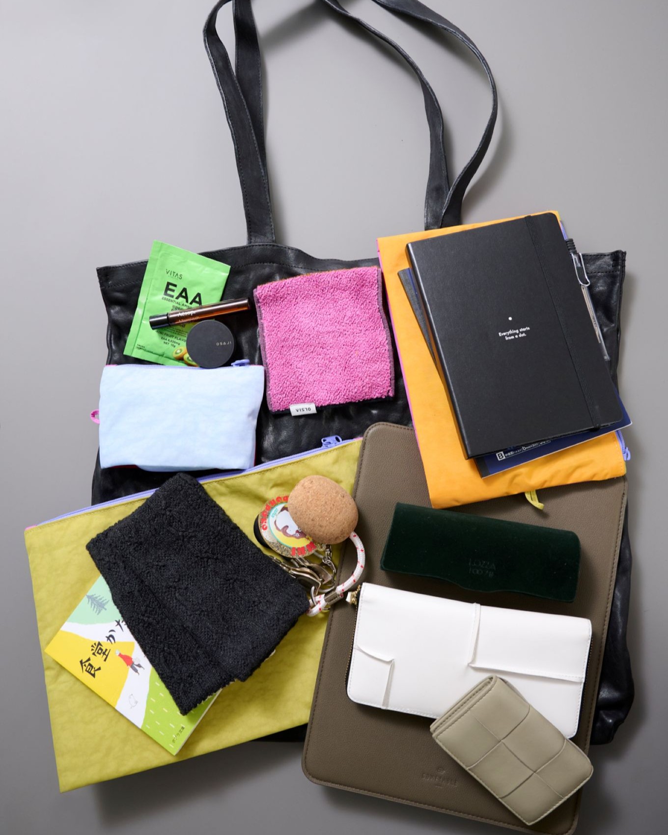 韓国発のレザートートでたっぷり荷物も余裕のこなれ見え！【おしゃ…