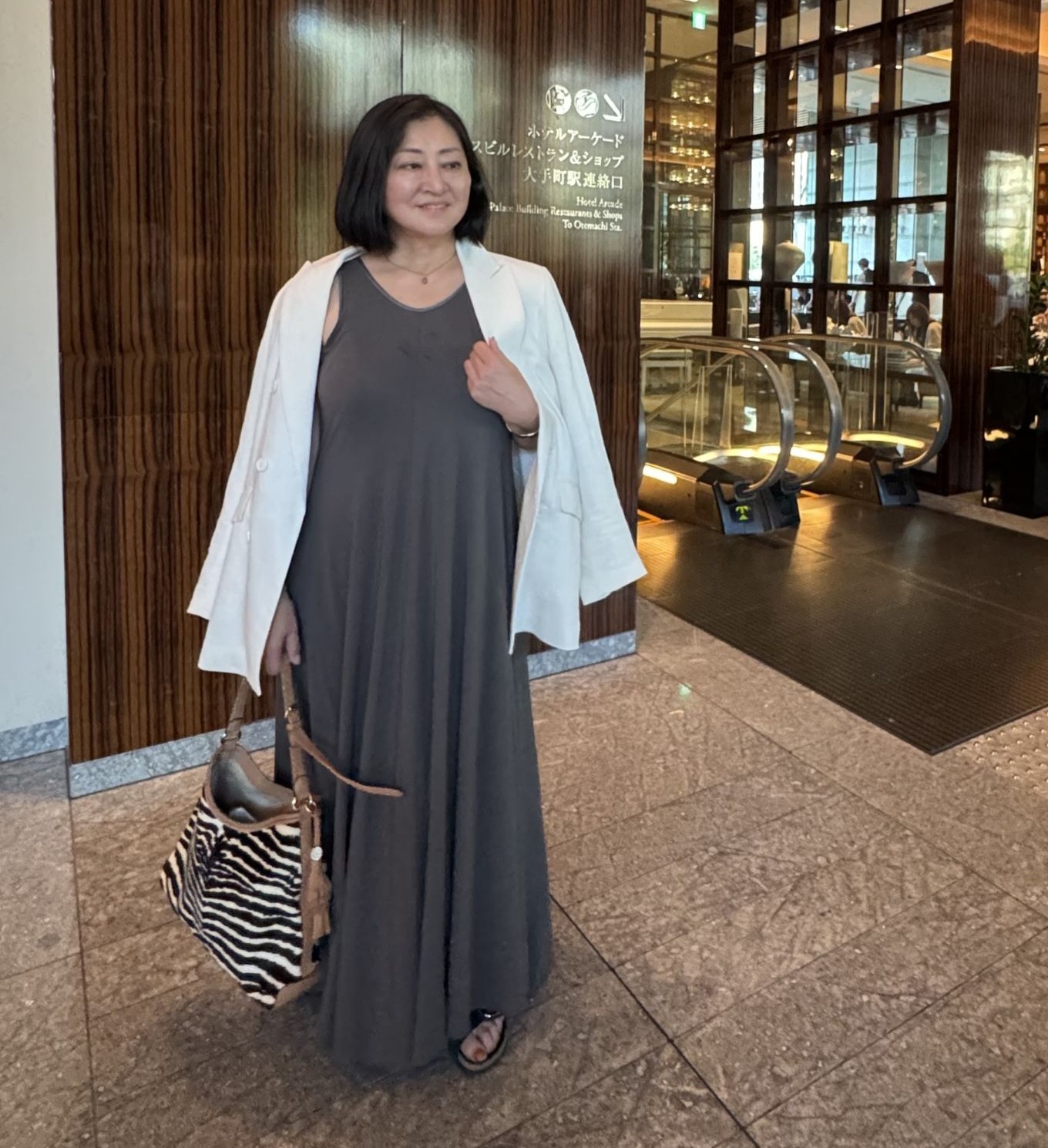 甘糟りり子さんのTBのワンピース