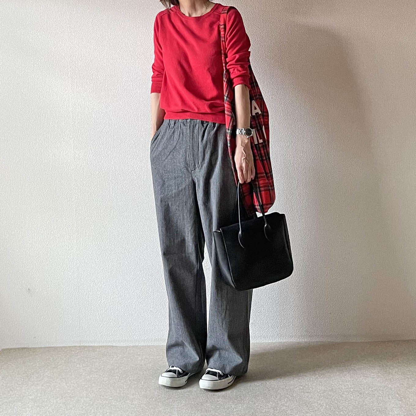 カナリアさんの無印良品メンズパンツコーディネート