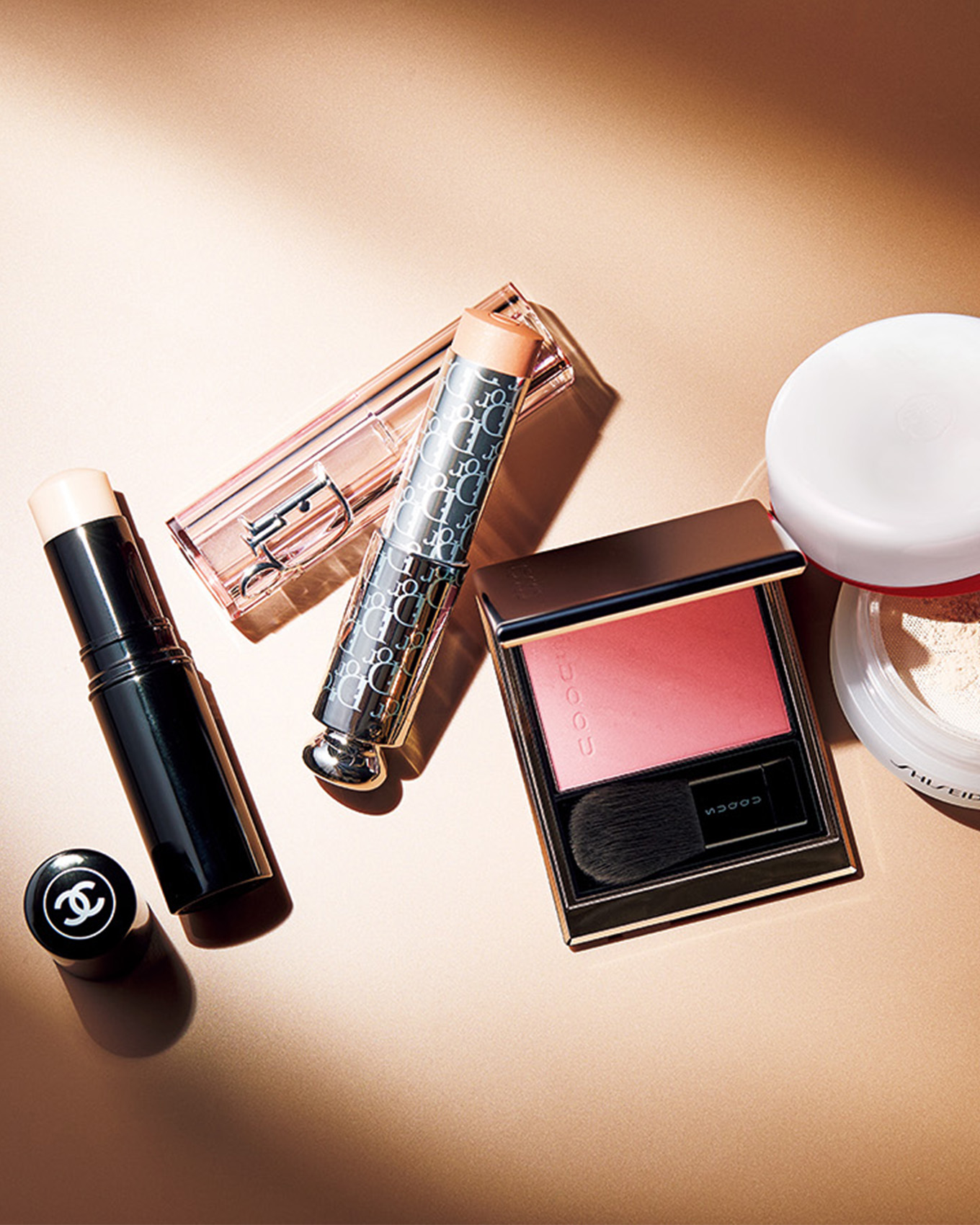 テクニックいらずの優秀パウダー＆チーク４。「ハイライターやチー…