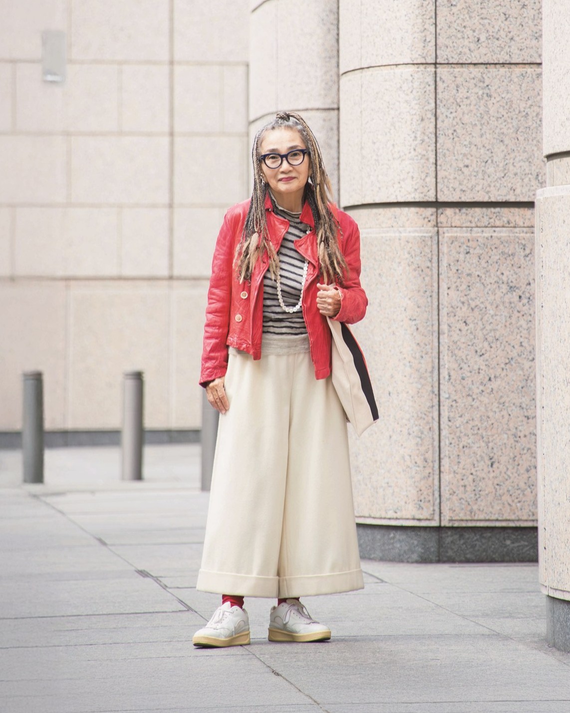 ボタンジュエリーアーティスト・片山優子さんのスナップ。コム デ …