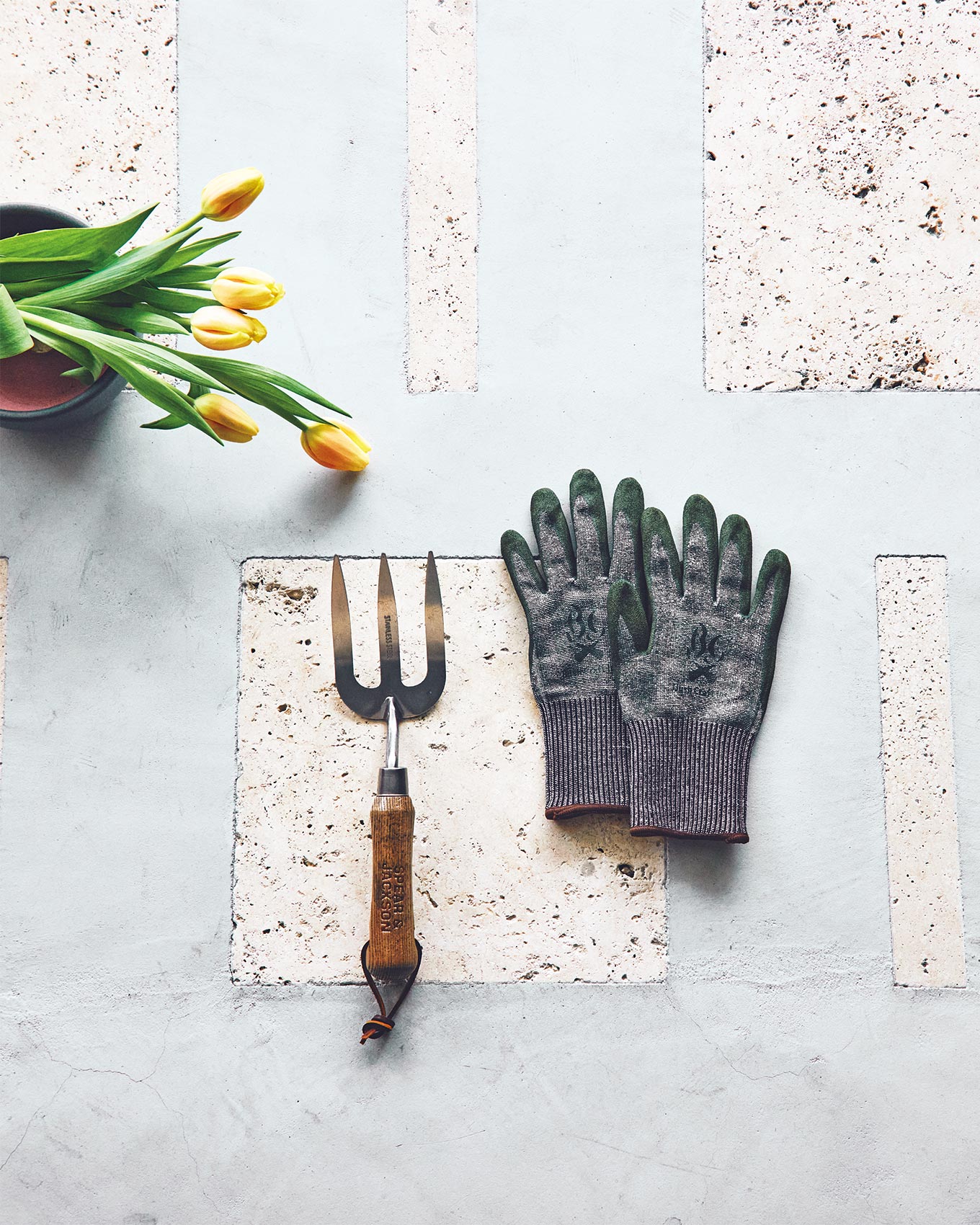 花やグリーンを楽しむ春。デザインも機能も納得のガーデニンググッ…